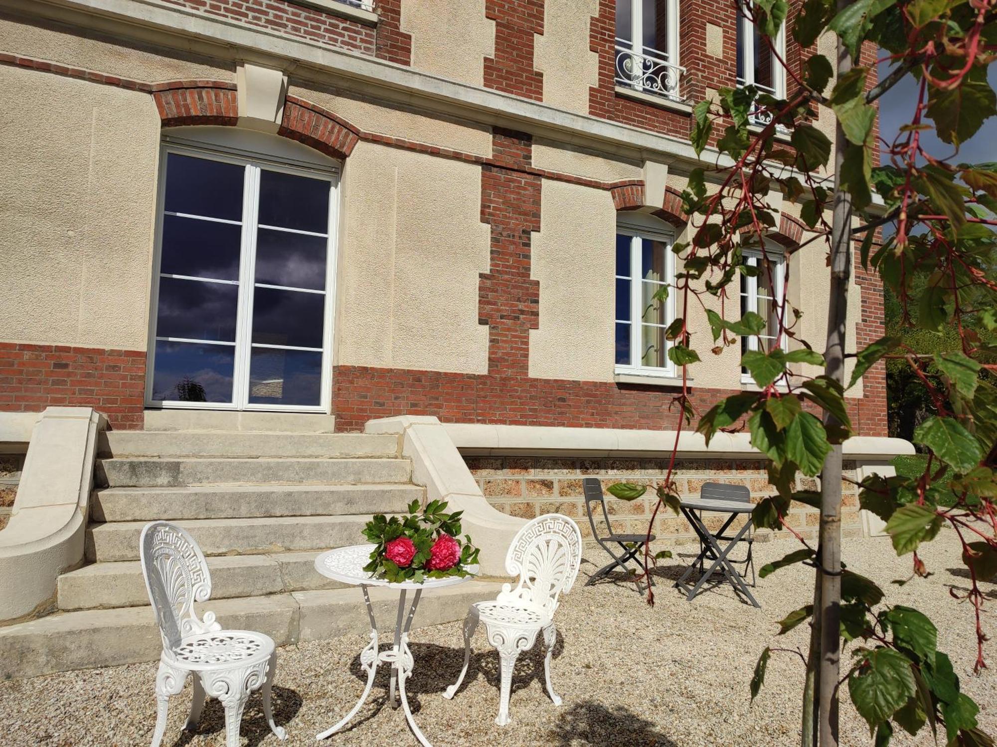 Bed and Breakfast Demeure De La Garenne Montmirail  Esterno foto